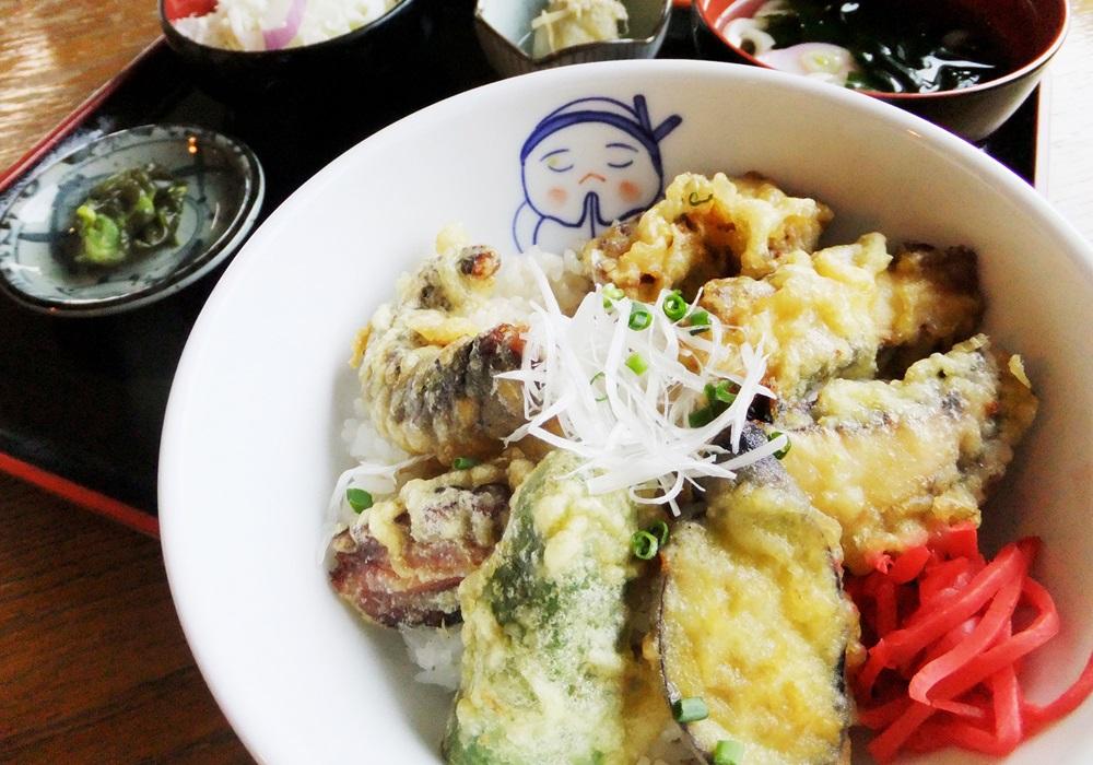 食べるならコレ　タコ天丼