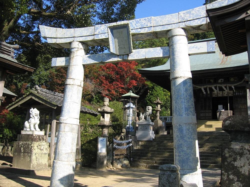 陶山（すえやま）神社