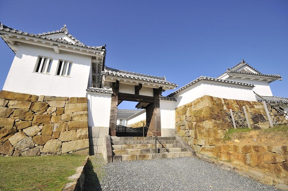 富岡城跡（熊本県富岡ビジターセンター）