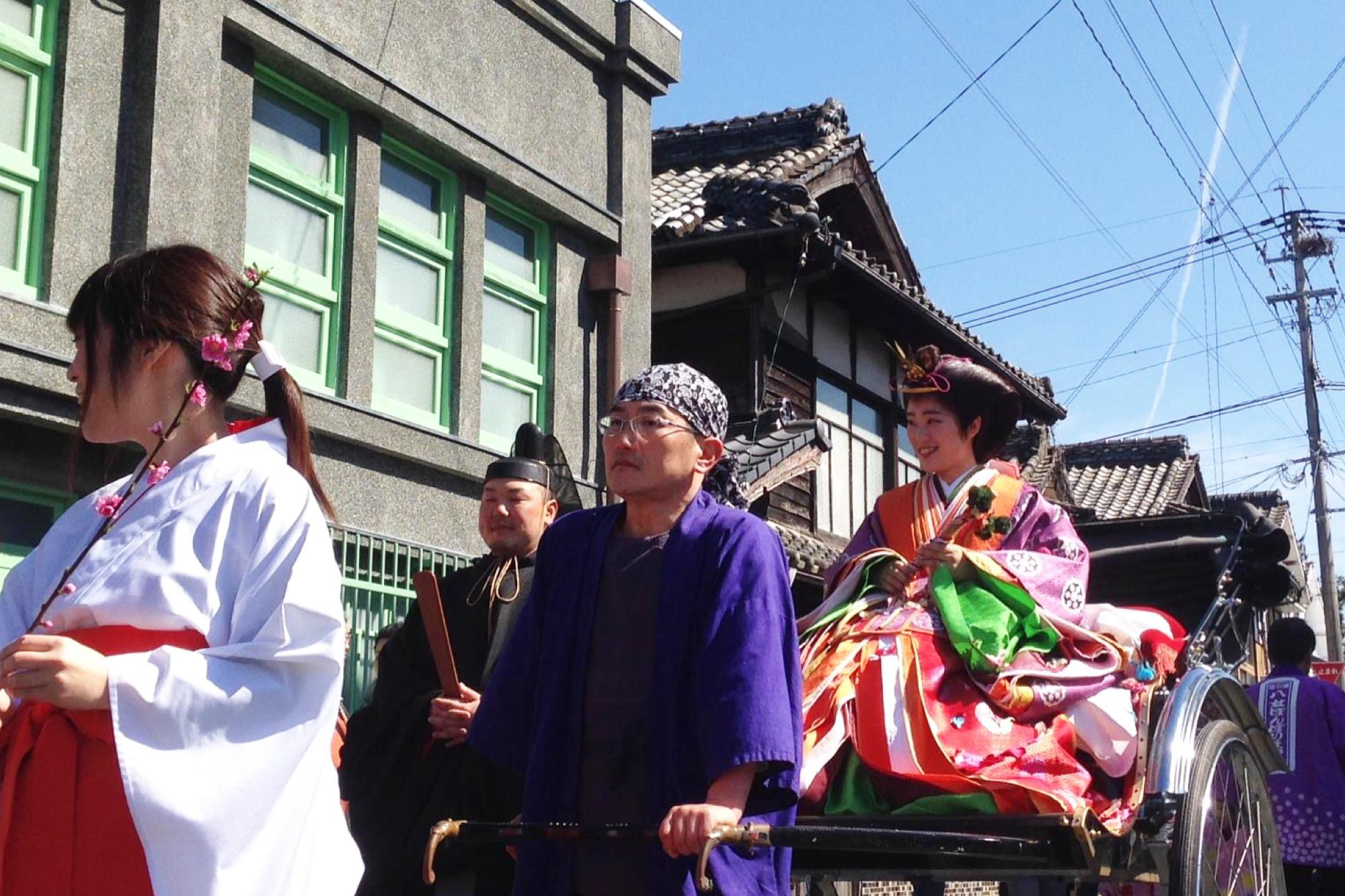 八女福島雛の里。城下町の雰囲気残る手仕事の町