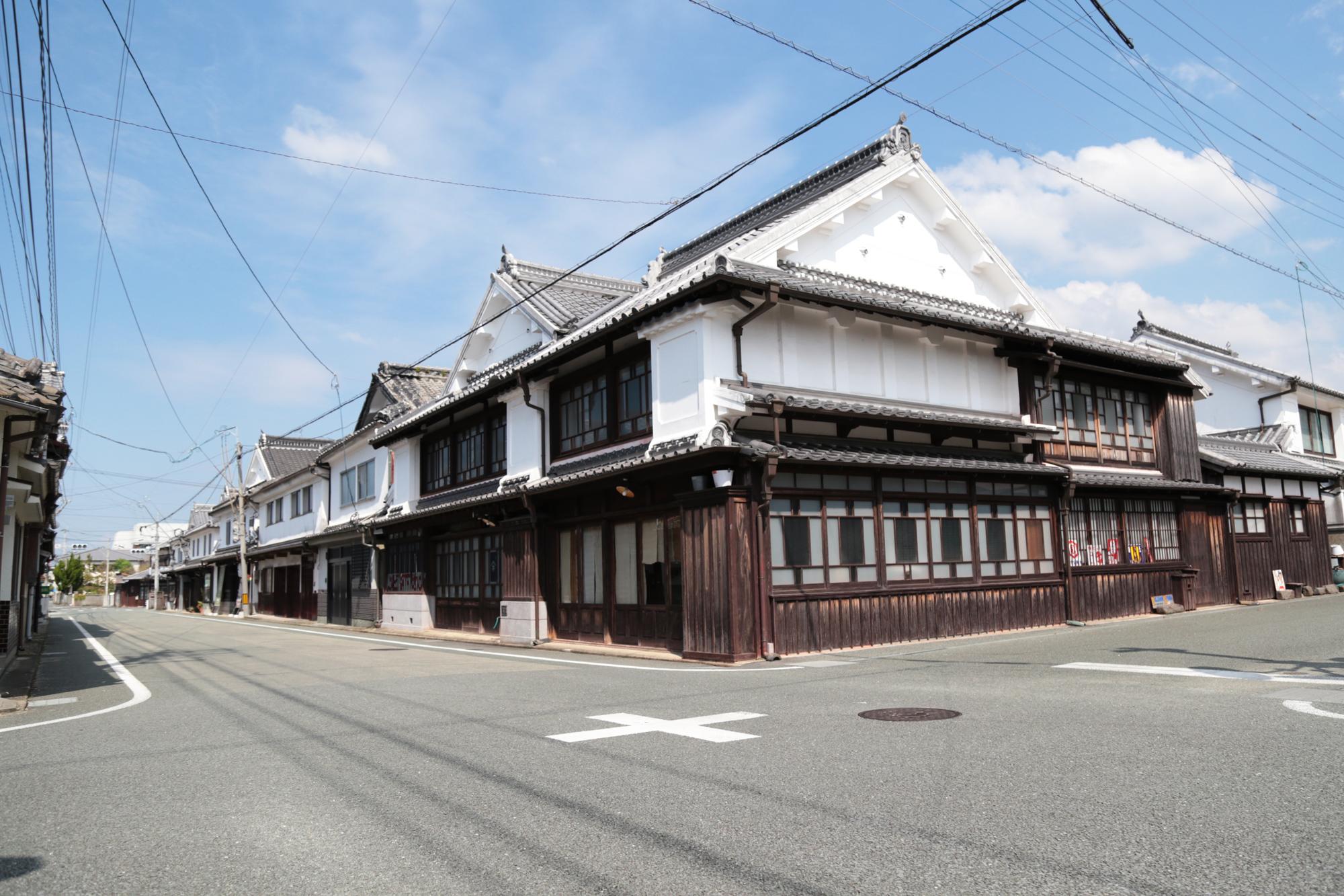 八女福島雛の里。城下町の雰囲気残る手仕事の町